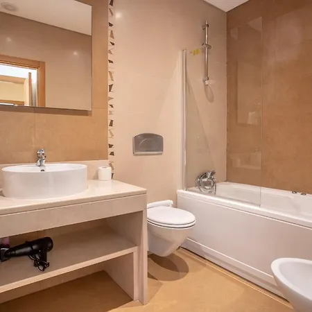 Colina I - Modern Apartment